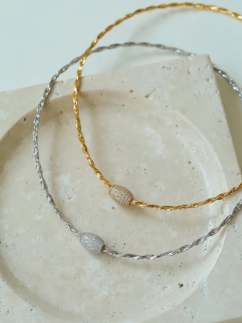 925 Silver Choker with Full Zirconia Barrel Bead Shape Pendant